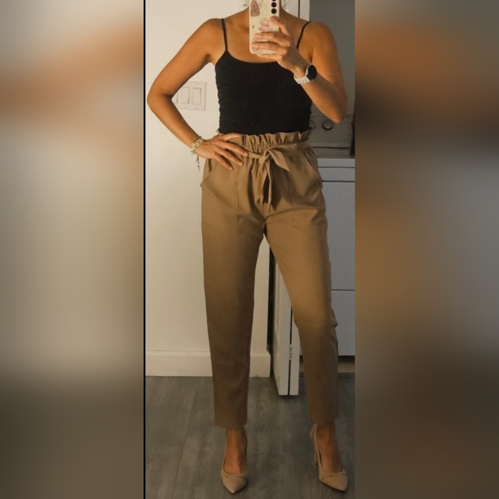 High Waisted Ruched beige pants